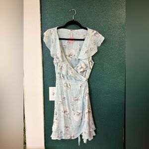 Free people dress sz L Floral Ruffle Wrap Dress in Light Blue